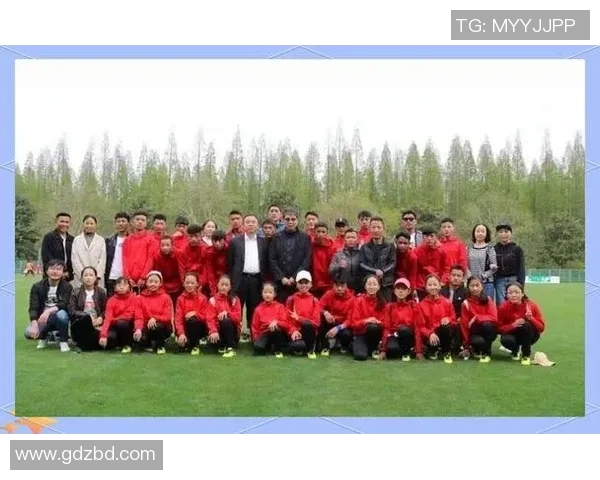 足球明星足迹遍布全球探访过的城市与文化之旅